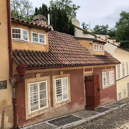 The Spirit Of Old Apartment