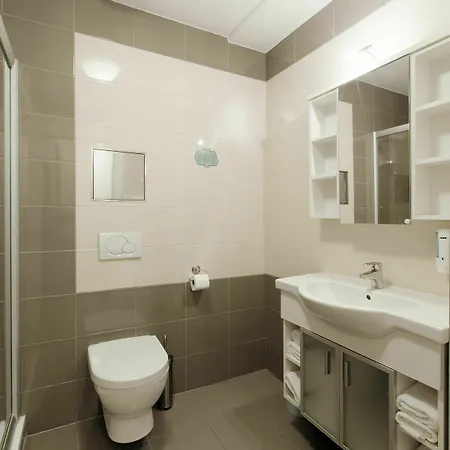 Aparthotel Downtown Kodanska Prag