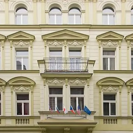 Downtown Kodanska 4*