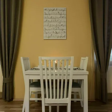 For 10 Guests Center Of Apartment *