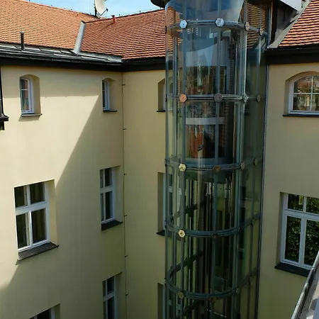 Naprstkova Aparthotel 3*