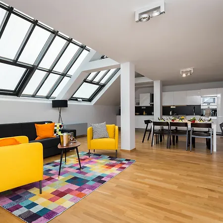 Apartment Empirent Beautiful Duplex Prague