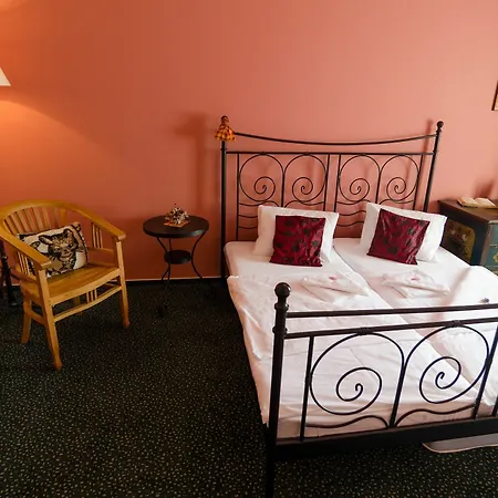 Guest house Hattrick