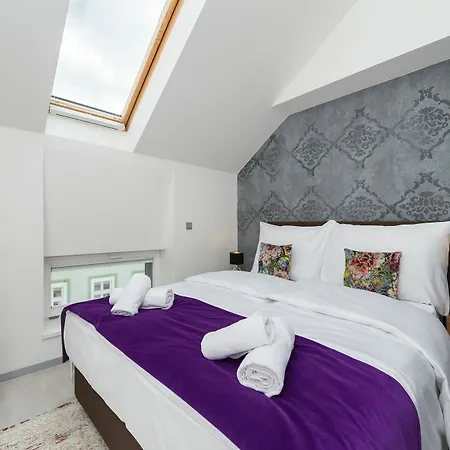 Apartment Empirent Beautiful Duplex