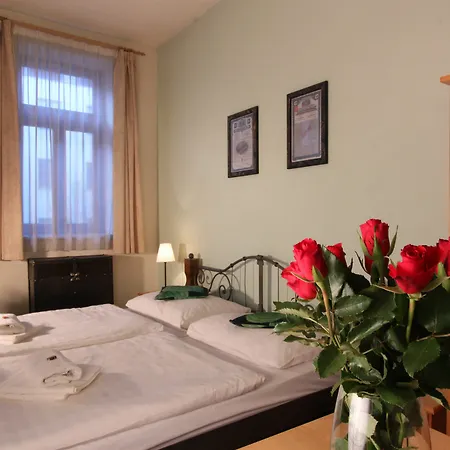 Hattrick Guest house