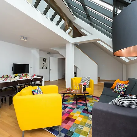 Empirent Beautiful Duplex Apartment Prague