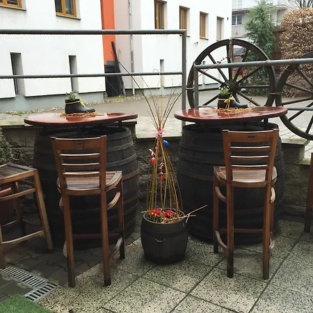 Hattrick Guest house