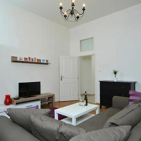 Apartment Mivos
