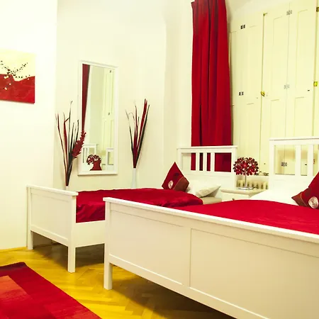 Apartment Cherry Charm