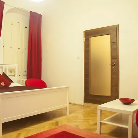 Apartment Cherry Charm