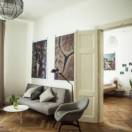 The Emerald Apartment Prague