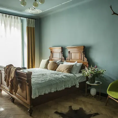 The Emerald Apartment *