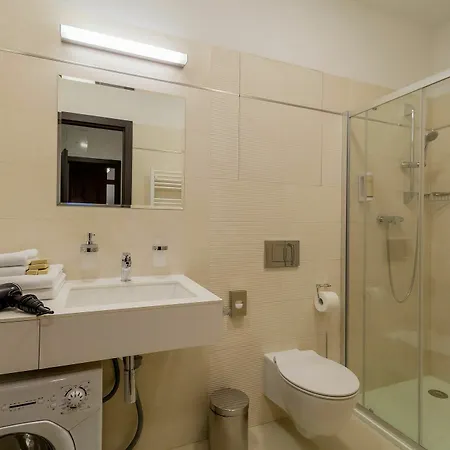 Vinohradsky Dum 4*