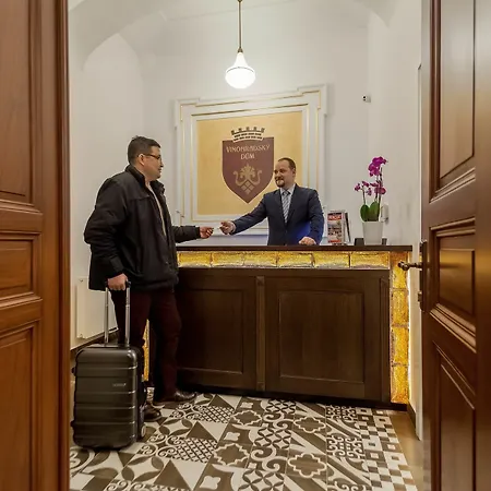 Vinohradsky Dum Aparthotel 4*