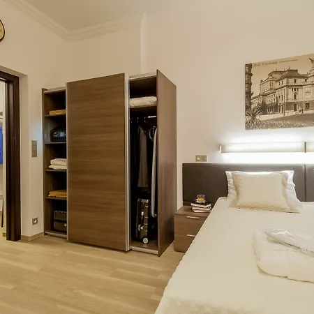 Aparthotel Vinohradsky Dum 4*