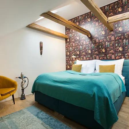 Gigantic Boho Chic 3 Bedroom 3 Bathroom Loft With Hanging Chair *