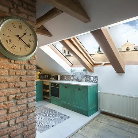 Gigantic Boho Chic 3 Bedroom 3 Bathroom Loft With Hanging Chair