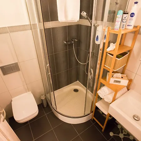 Gigantic Boho Chic 3 Bedroom 3 Bathroom Loft With Hanging Chair Lägenhet Prag