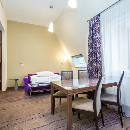 Merchant's Crown Hotel Prague