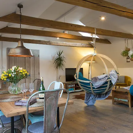 Gigantic Boho Chic 3 Bedroom 3 Bathroom Loft With Hanging Chair Apartment *