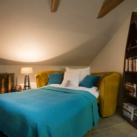 Gigantic Boho Chic 3 Bedroom 3 Bathroom Loft With Hanging Chair