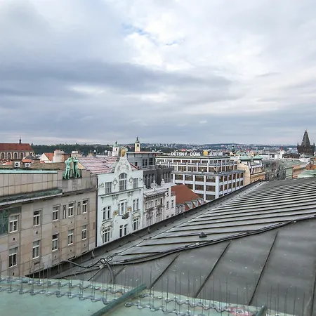 Merchant's Crown Hotel Prague