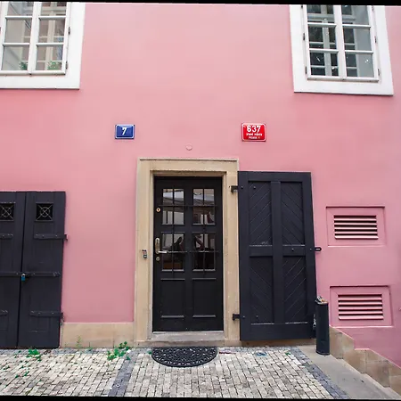 Hotel Tyn Yard 4*