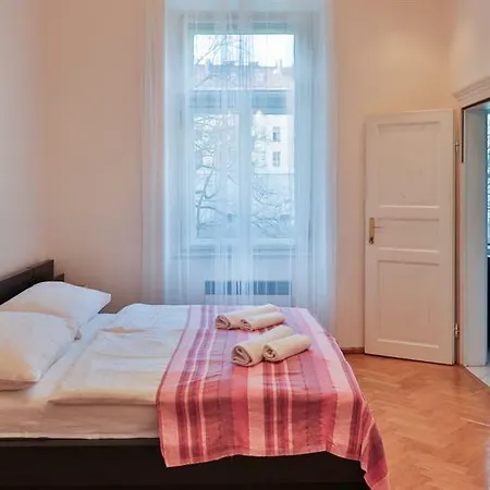 Gorgeous Apartment *