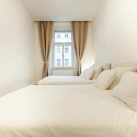 Apartment Designer