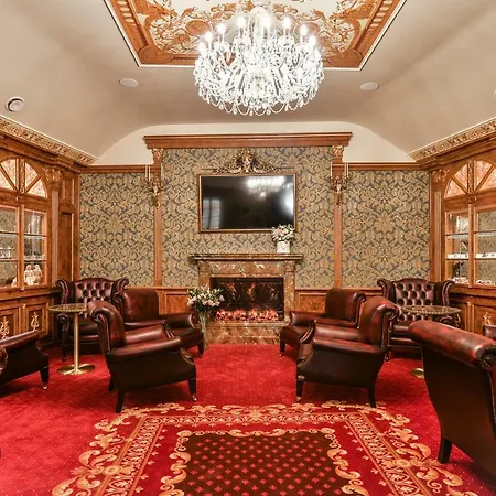 Hastal Old Town Ξενοδοχείο 4*