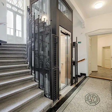 Gold Art Apartment Prague