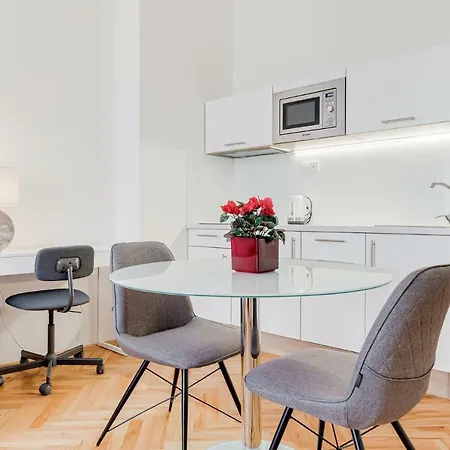 Gold Art Apartment Prague