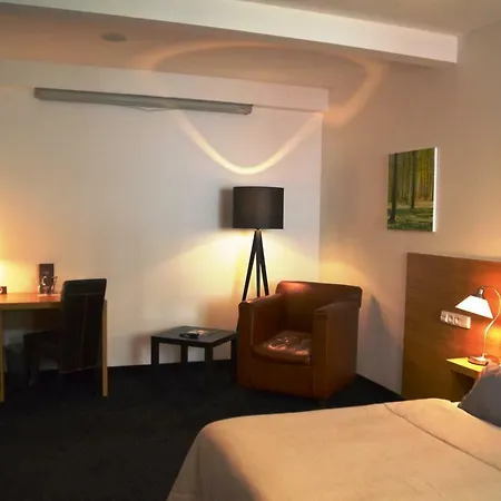 Clement 4* Praga