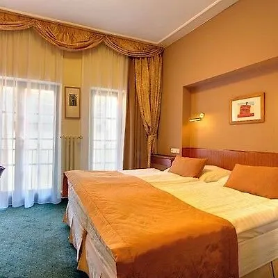 Clementin Hotel
