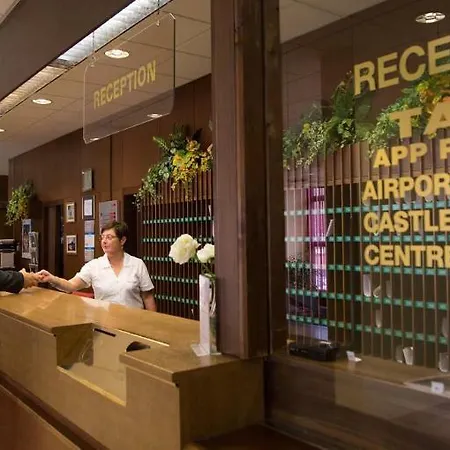 克里斯塔尔酒店 3*