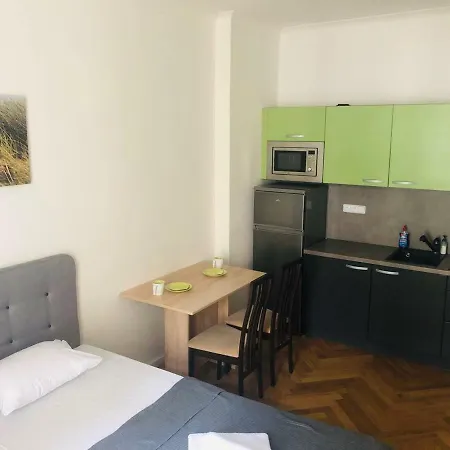Apartment Friendly In Prague