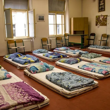 In School Hostel Praga