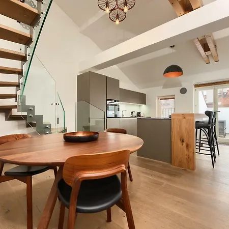 Kolkovna 5 Penthouse Apartamento
