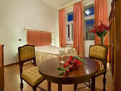 La Fenice 4* Prag