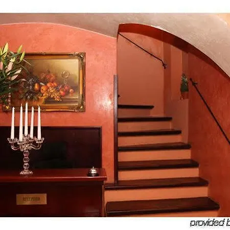 Golden Age Otel 3*