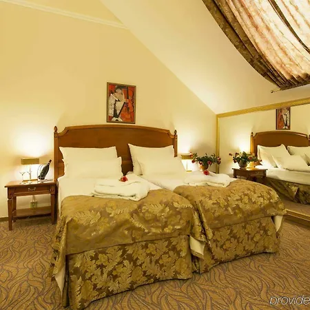 Hotel Boutique Seven Days 4*