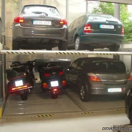 Alton 3* Praha