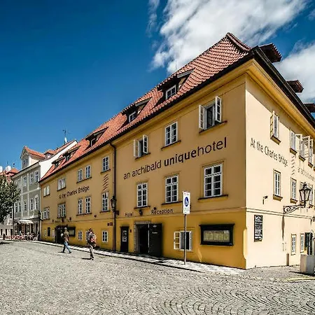 Archibald At The Charles Bridge Hotel Prag