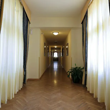 Elysee