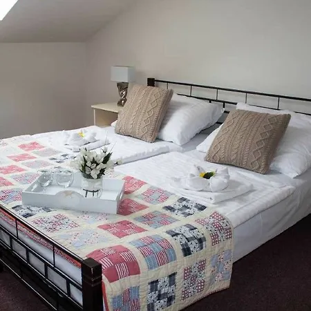 Anette Hotel