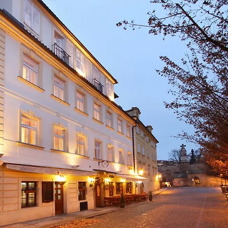 At The Golden Scissors 4* Prague