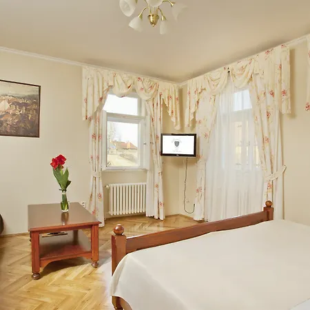 At The Golden Scissors Hotel 4*