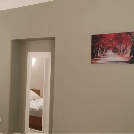 Ruzova Spot Apartment Prague
