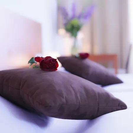 Academic & Congress Centre Hotel 4*