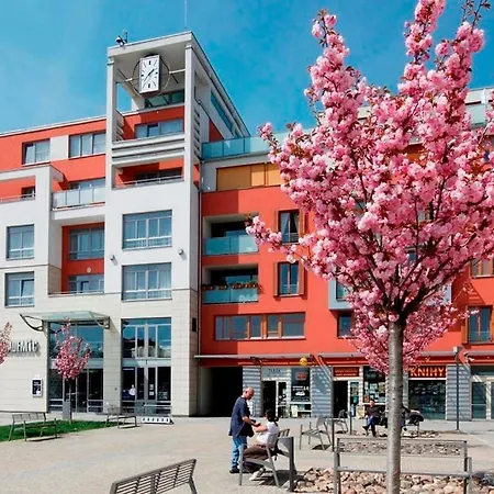 Academic & Congress Centre 4*